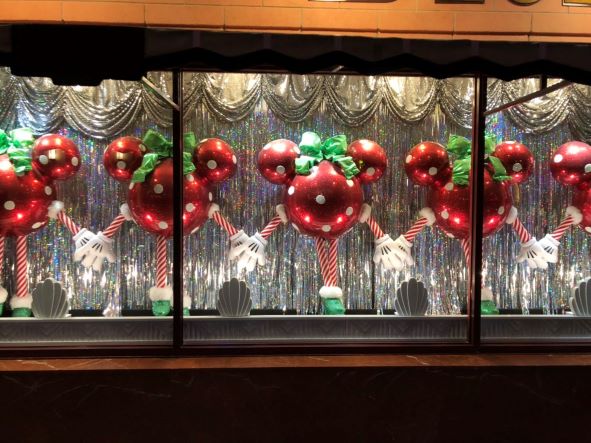 Hollywood Studios - Christmas Decorations